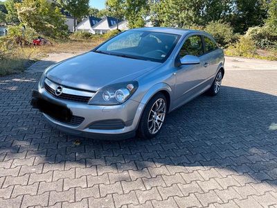 Opel Astra GTC