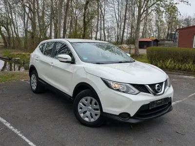 Gebraucht Nissan Qashqai 110 PS (80 kW) 2015 Weiß SUV