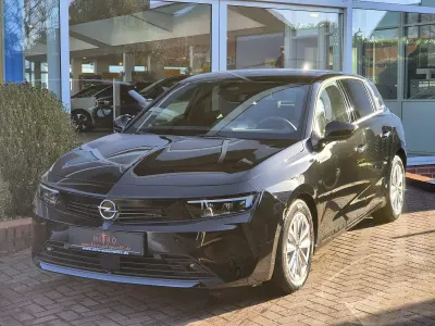 Gebraucht Opel Astra Edition 136 PS (100 kW) 2025 Karbon schwarz Limousine