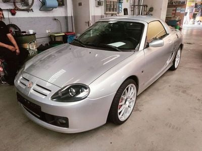 Gebraucht MG TF 136 PS (100 kW) 2004 Starlight silver Cabrio