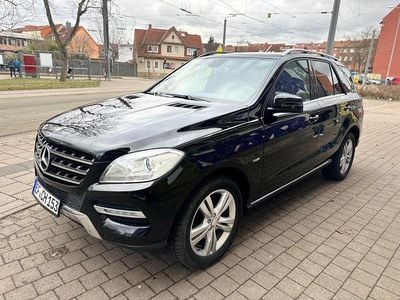 Gebraucht Mercedes ML250 Edition 1 204 PS (150 kW) 2011 Schwarz SUV