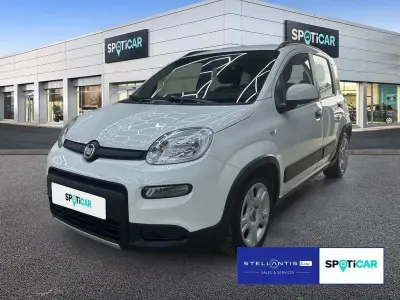 Używany Fiat Panda 69 KM (50 kW) 2023 Biały Hatchback