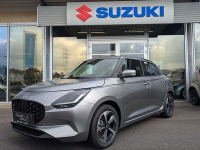 Neu Suzuki Swift Comfort 83 PS (61 kW) 2025 Silber Kleinwagen