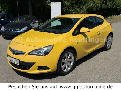 Gebraucht Opel Astra GTC Edition 179 PS (131 kW) 2011 Gelb Limousine