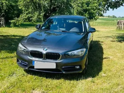 Gebraucht BMW 118 Sport Line 136 PS (100 kW) 2015 Grau Kleinwagen