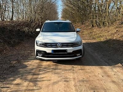 Gebraucht VW Tiguan Allspace R-line 239 PS (175 kW) 2020 Weiß SUV