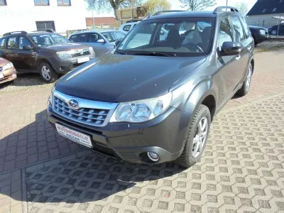 Gebraucht Subaru Forester Comfort 150 PS (110 kW) 2012 Grau SUV