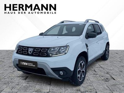 Arktisweiß (weiß) Gebraucht 2020 Dacia Duster Celebration SUV | 14.861 € (Fairer Preis)