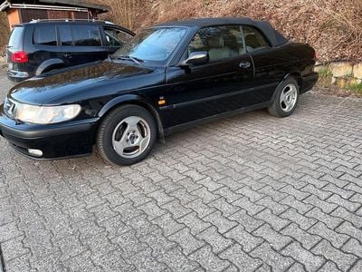 Second-hand Saab 9-3 Cabriolet 153 CP (112 kW) 2000 Negru Cabrio
