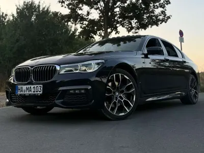 Gebraucht BMW 740L 320 PS (235 kW) 2017 Blau Limousine