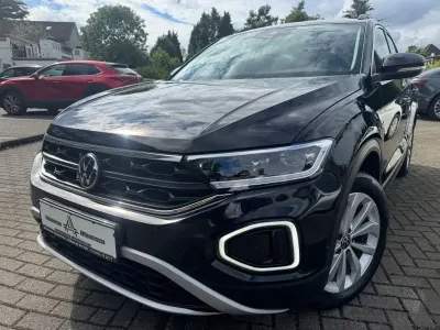 Gebraucht VW T-Roc Life 110 PS (80 kW) 2022 Schwarz SUV