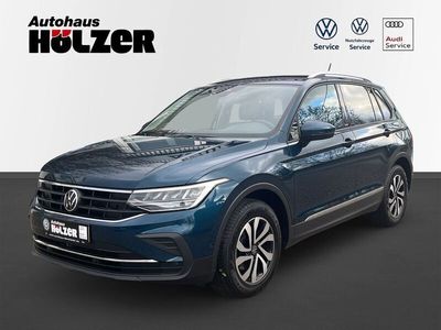 Gebraucht VW Tiguan Active 150 PS (110 kW) 2022 Blau SUV