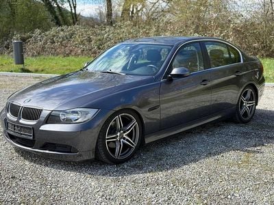 Second-hand BMW 325 217 CP (159 kW) 2025 Gri Berlinǎ