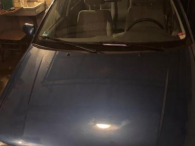 Blau Gebraucht 1999 VW Polo Kleinwagen | 1.500 € (Fairer Preis)