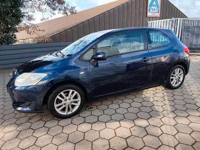 Gebraucht Toyota Auris 97 PS (71 kW) 2008 Blau Kleinwagen