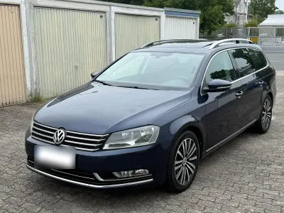 Gebraucht VW Passat Exclusive 140 PS (102 kW) 2011 Blau Kombi
