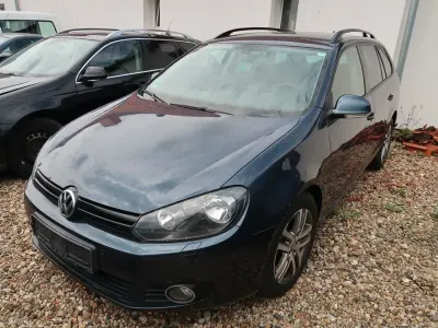 Gebraucht VW Golf VI Trendline 105 PS (77 kW) 2009 Blau Kleinwagen