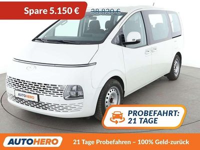 Gebraucht Hyundai Staria Trend 177 PS (130 kW) 2023 Weiß Van / Kleinbus