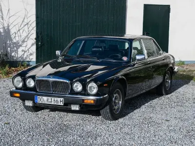 Gebraucht Jaguar XJ12 264 PS (194 kW) 1991 Schwarz Limousine