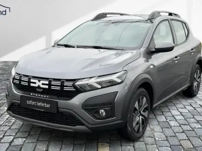 Neu Dacia Sandero Expression 91 PS (66 kW) 2025 Grau SUV