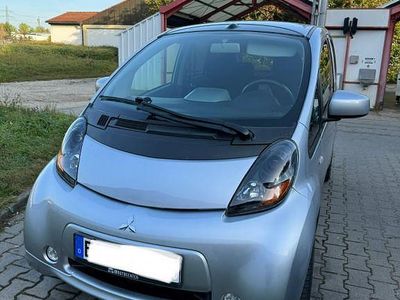 Silber Gebraucht 2011 Mitsubishi i-MiEV Kleinwagen | 4.490 €