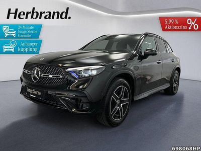Gebraucht Mercedes GLC300e AMG 197 PS (144 kW) 2025 Metalliclack obsidianschwarz SUV