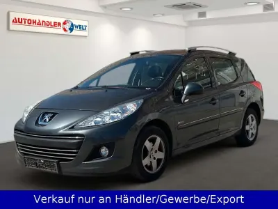 Gebraucht Peugeot 207 95 PS (69 kW) 2013 Grau Kombi