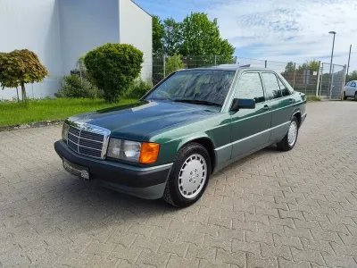 Gebraucht Mercedes 190 94 PS (69 kW) 1991 Grün Limousine