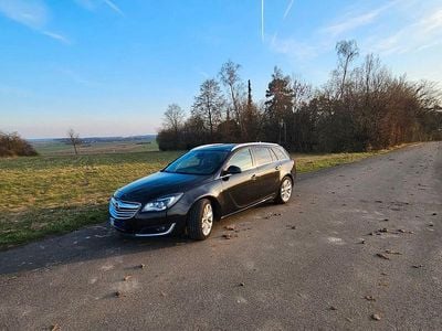 Gebraucht Opel Insignia Sport 140 PS (102 kW) 2015 Schwarz Kombi