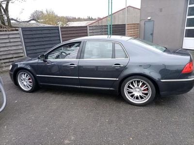 VW Phaeton