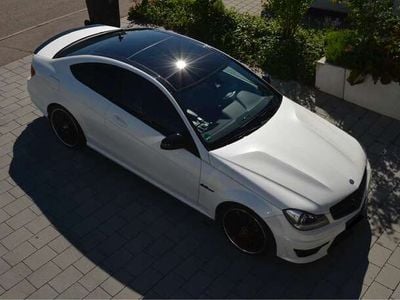 Mercedes C63 AMG