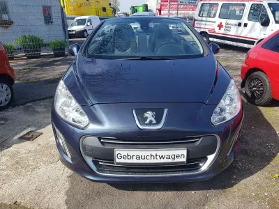 Gebraucht Peugeot 308 CC Active 120 PS (88 kW) 2011 Blau Cabrio