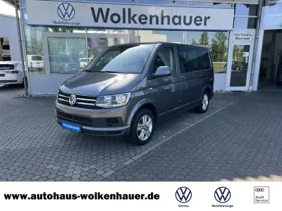 Gebraucht VW Multivan Comfortline 150 PS (110 kW) 2017 Grau Van / Kleinbus