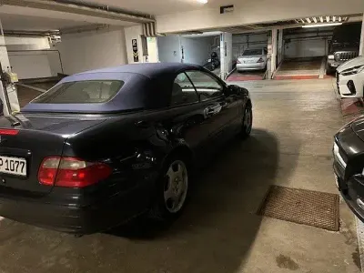 Gebraucht Mercedes CLK430 Elegance 279 PS (205 kW) 2001 Blau Cabrio
