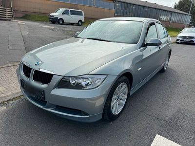 gebraucht BMW 318 i Limousine TÜV neu