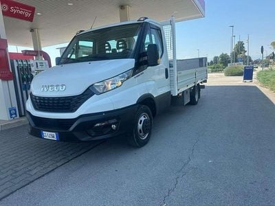 Gebraucht 2022 Iveco Daily | 25.000 €