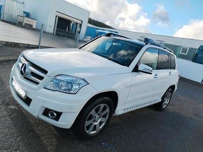 Weiß Gebraucht 2009 Mercedes GLK320 SUV | 7.950 € (Fairer Preis)