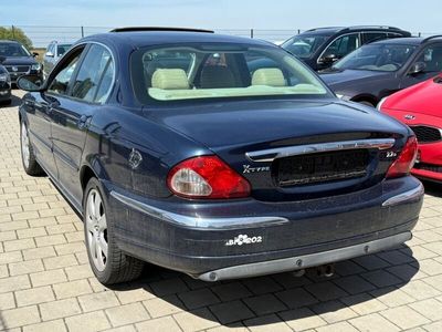 Jaguar X-type