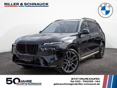 Gebraucht BMW X7 M Sport 340 PS (250 kW) 2025 Schwarz SUV