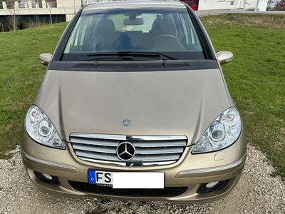 Gebraucht Mercedes A180 Elegance 109 PS (80 kW) 2005 Gold Van / Kleinbus