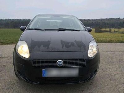 Schwarz Gebraucht 2007 Fiat Punto Evo Kleinwagen | 2.500 €