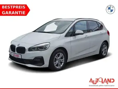 Gebraucht BMW 218 Active Tourer 140 PS (102 kW) 2018 Weiß Van / Kleinbus