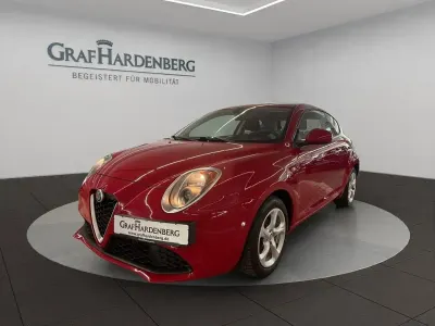 Gebraucht Alfa Romeo MiTo 77 PS (56 kW) 2018 Rot Kleinwagen