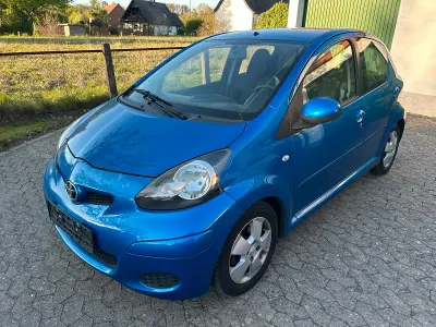 Brugt Toyota Aygo Cool 68 HK (50 kW) 2009 Blå Hatchback