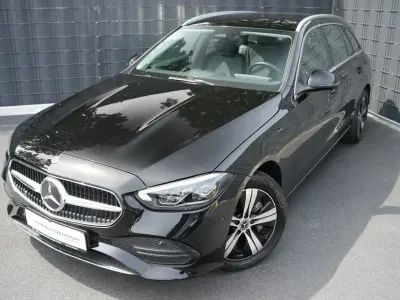 Gebraucht Mercedes C300e 313 PS (230 kW) 2023 Schwarz Limousine