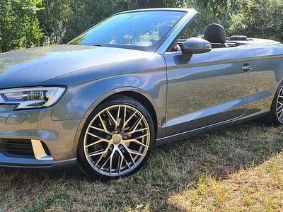 Gebraucht Audi A3 Cabriolet Sport 190 PS (139 kW) 2019 Grau Cabrio