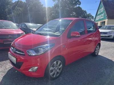 Gebraucht Hyundai i10 Style 86 PS (63 kW) 2012 Rot Kleinwagen