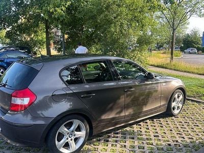 Gebraucht BMW 120 Sport Line 177 PS (130 kW) 2005 Braun Kleinwagen