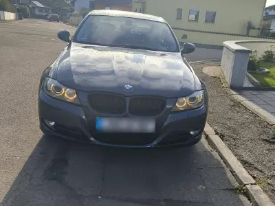 Brugt BMW 318 143 HK (105 kW) 2011 Blå Sedan
