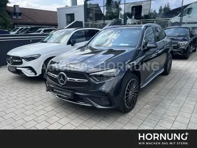 Gebraucht Mercedes GLC220 AMG 197 PS (144 kW) 2024 Grau SUV
